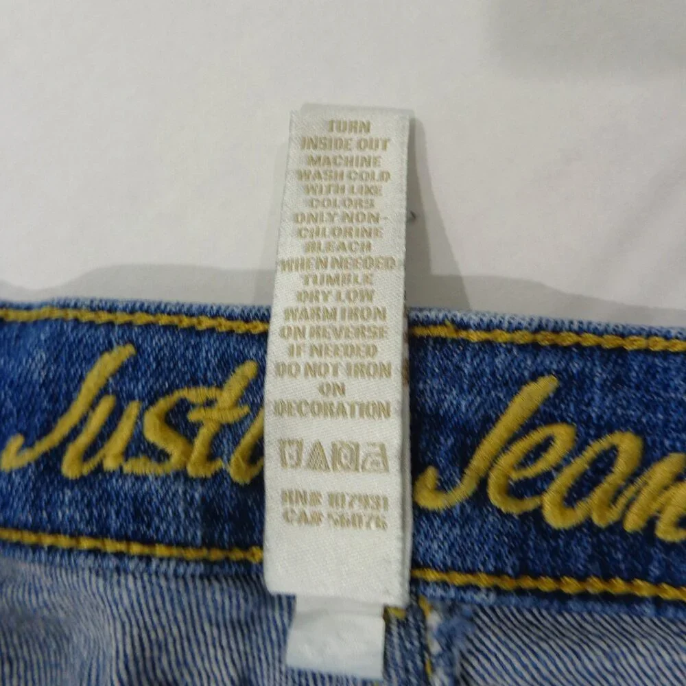 Girls Justice Jeans Shorts Stretch Denim Med Wash Distressed Junior‎ Size 16R